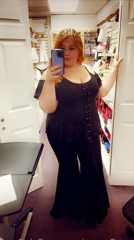 adolescent asiatique maigre onlyfans jolie adulte photo