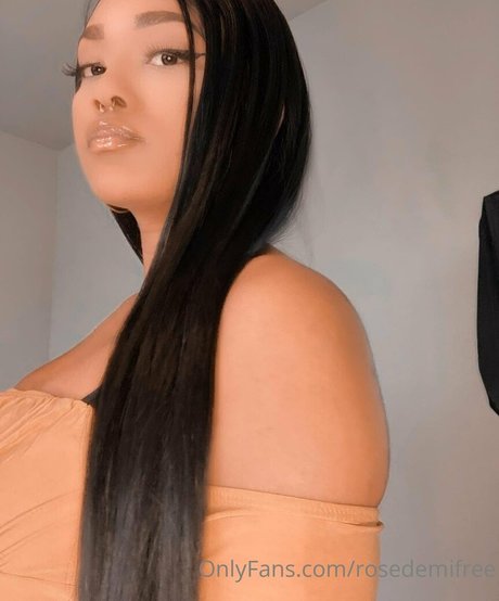 rosedemifree star du sexe des photos