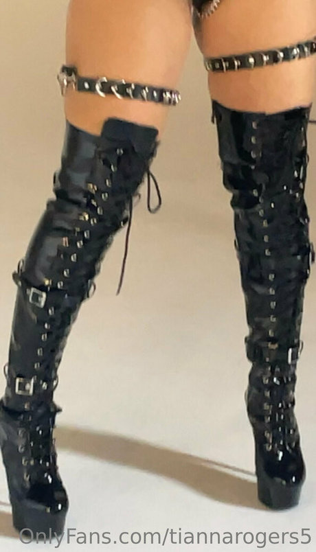 Tiannarogers5 art star du porno galeries