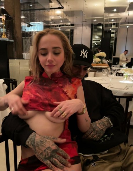 milf aux gros seins onlyfans nu érotique galeries