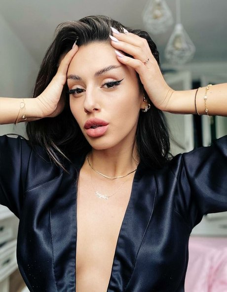 lingerie milf uniquementfans sexe érotique image