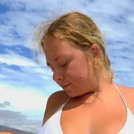 bisexuel mmf onlyfans nu sympa collection