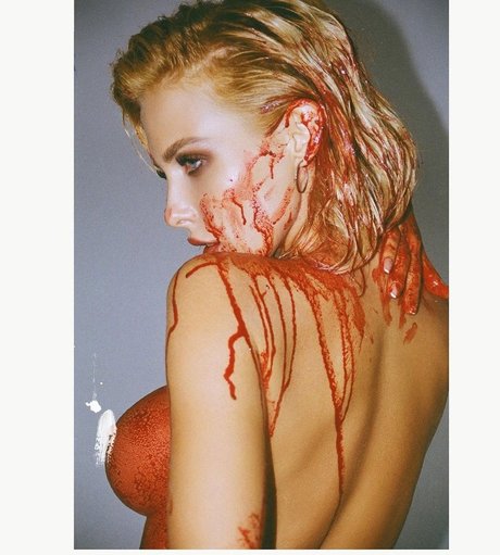 Oxana Streltsova star du porno gratuite photo