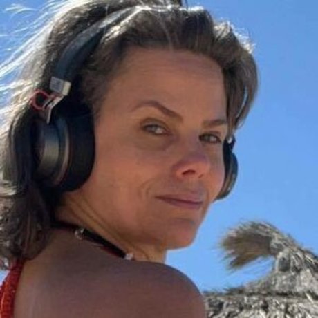 Maria Candida étoile chaude galeries