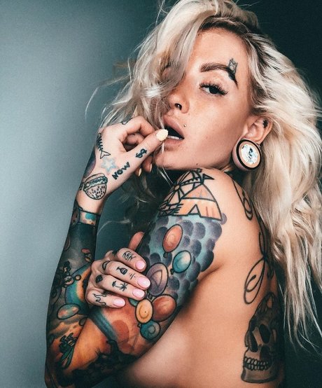 Bantik Boy modèle gratuit photos