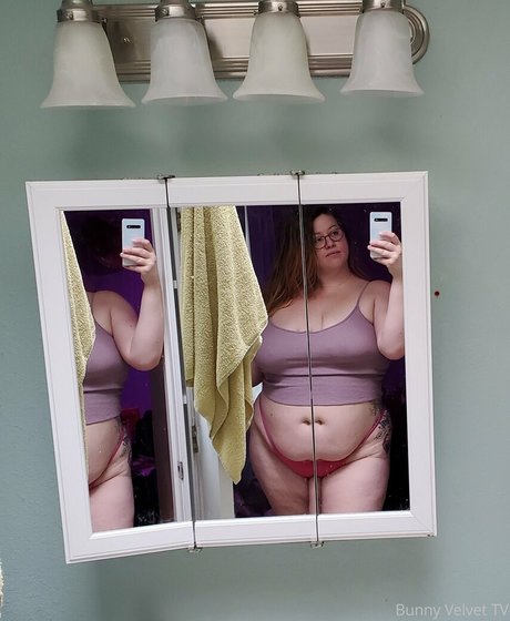 blonde en forme onlyfans des nus parfaits image