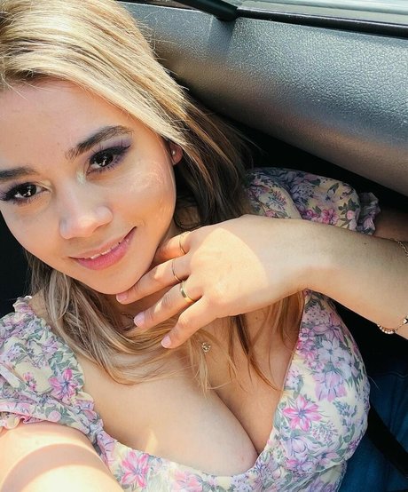 Brisnareyes26 étoile gratuite img