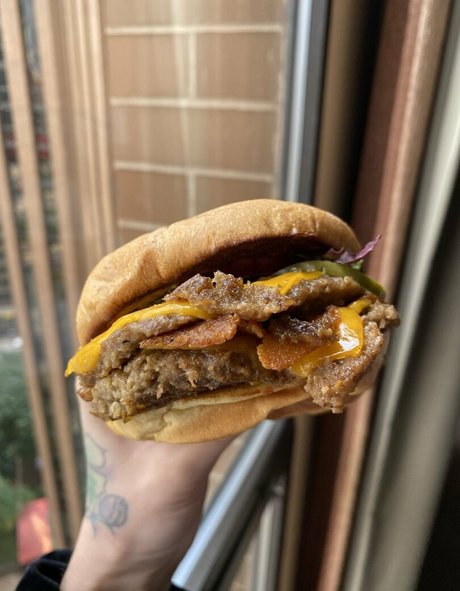 brookes world actrice libre galerie