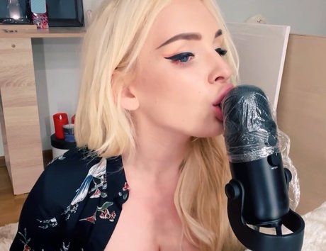 Arina SL star du porno érotique des photos