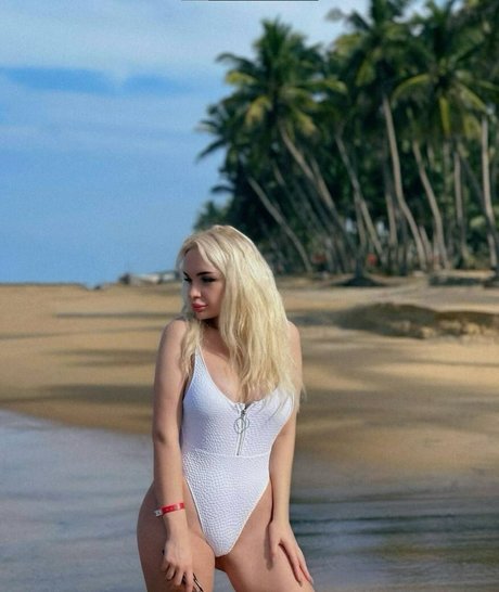 ébène sexy onlyfans chaud adulte des photos