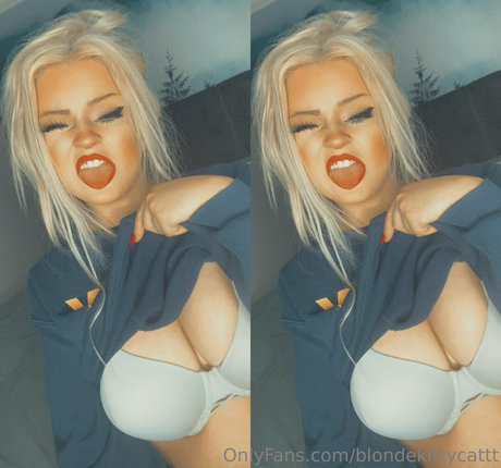 blondekittycattt mannequin images