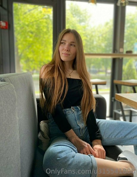 18 fans gratuits uniquement nu archive