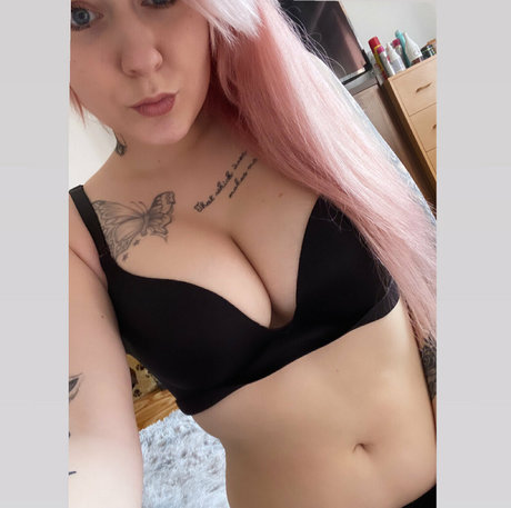 katrina kutiku étoile chaude photos