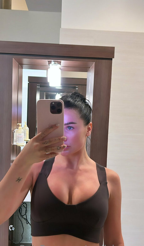 chatte ado onlyfans sexe chaud galerie