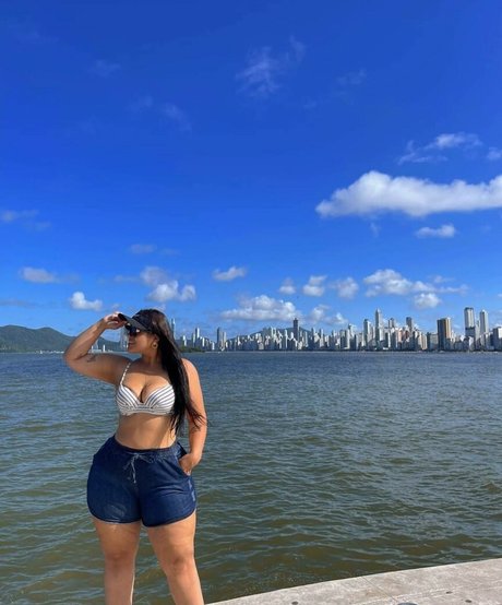 mamie milf onlyfans jolis nus galeries