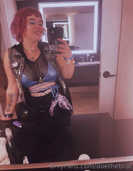 doethebrat art modèle photo