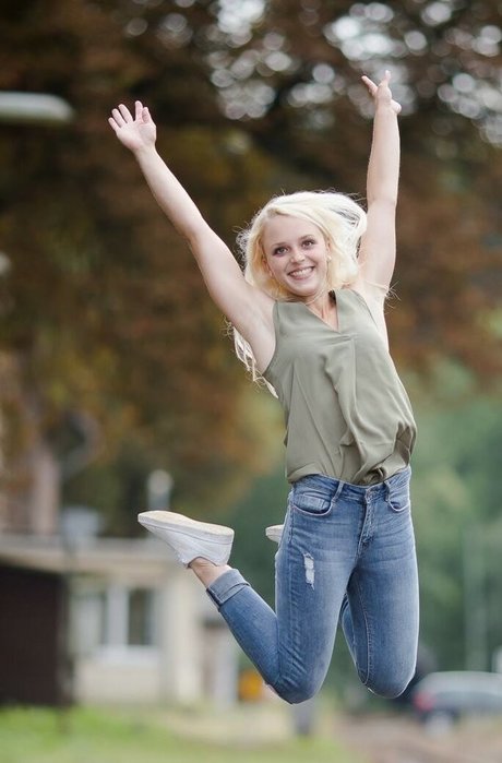 Kristina Marie Buley modèle xxx img