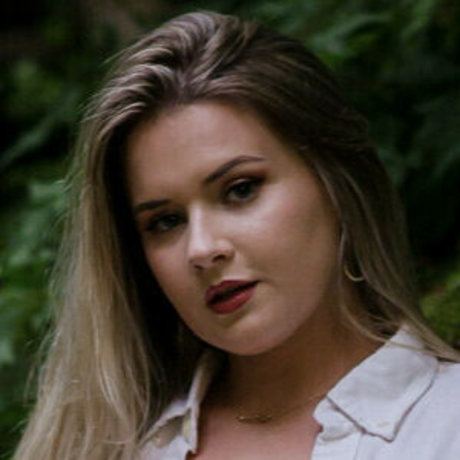 Savanahmt19 actrice de nus galerie