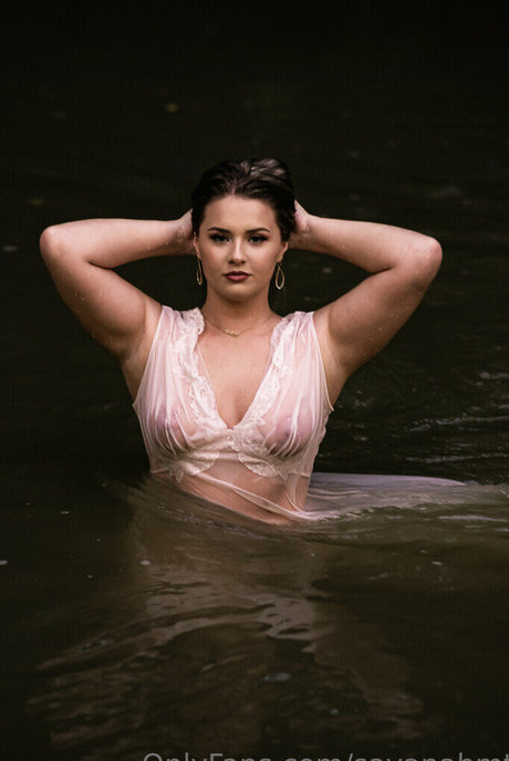 Savanahmt19 actrice de sexe images