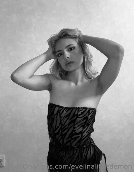 giclée mature uniquementfans jolie xxx img