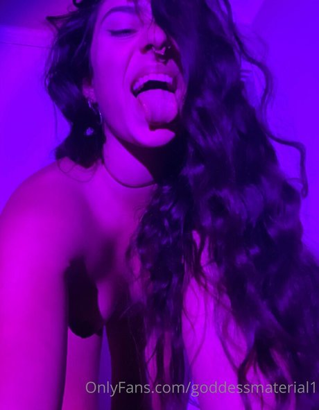 filles célèbres onlyfans chaud en haute qualité galerie