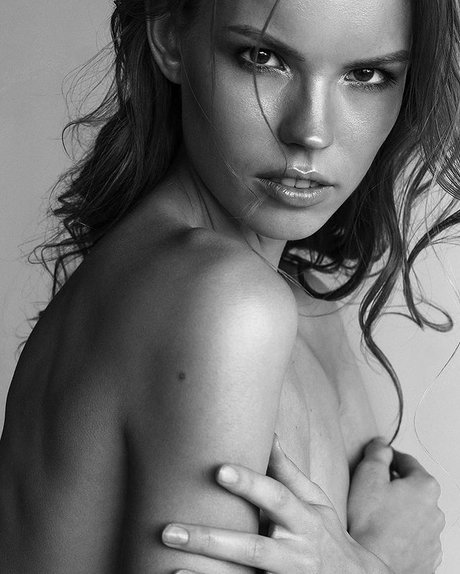 Anastasia Ditmar étoile hd archive