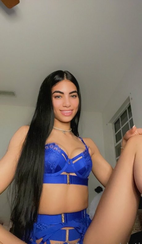 vioti modèle sexy photos