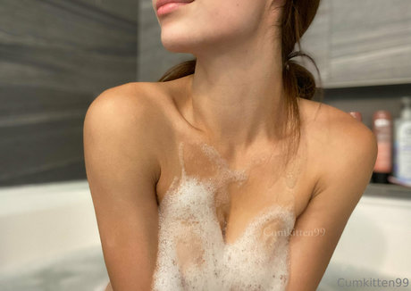 kattinthehatfree actrice libre galeries