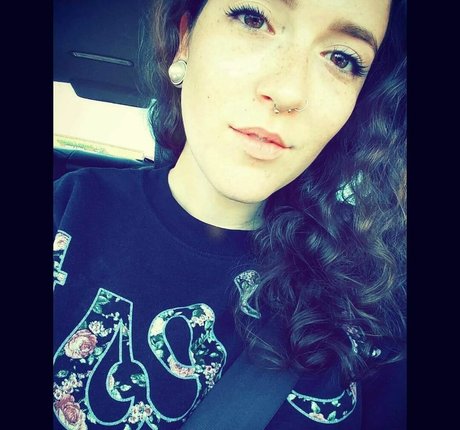 méga fans uniquement nu pornographique img