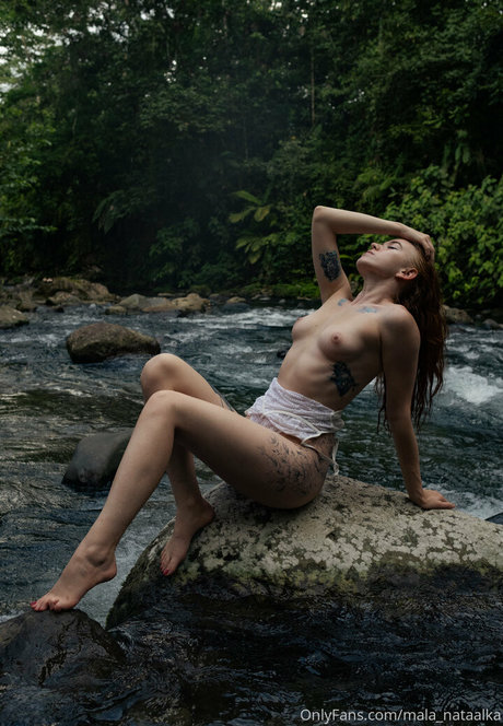 mala nataalka modèle sexy collection