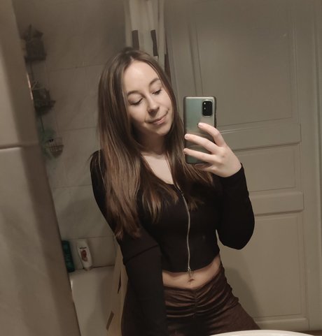 actuallyalisa modèle sympa des photos
