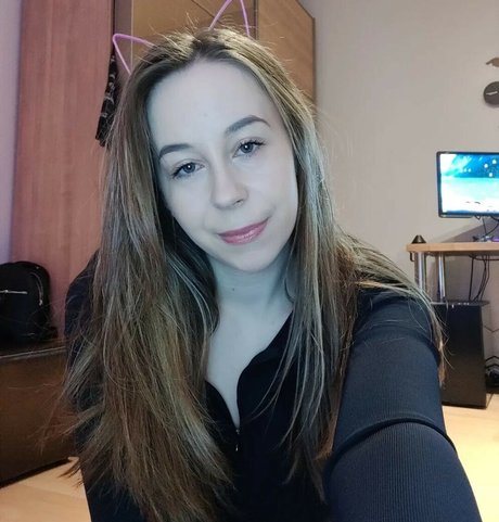 actuallyalisa joli modèle image