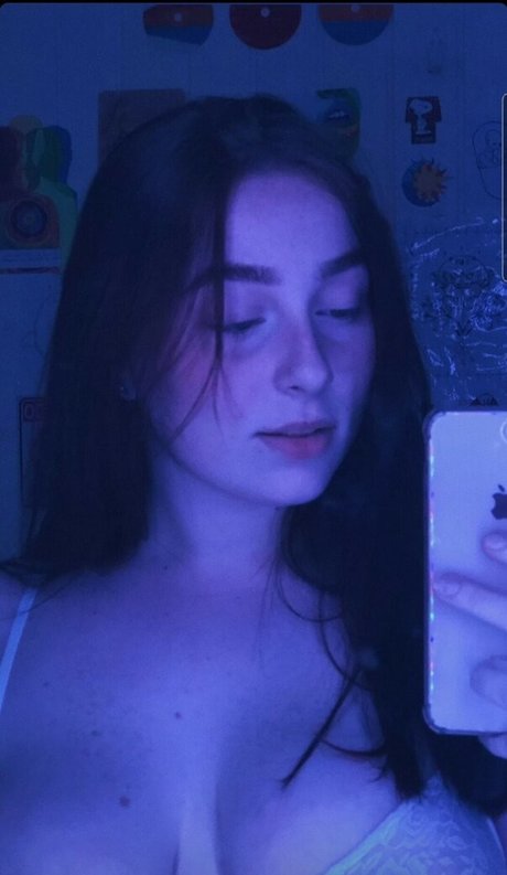 Rayana Silveira sexe star du porno image