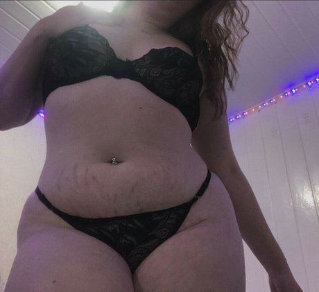 Rayana Silveira modèle chaud archive