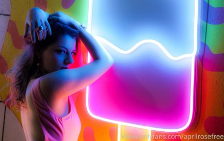 aprilrosefree jolie étoile photos