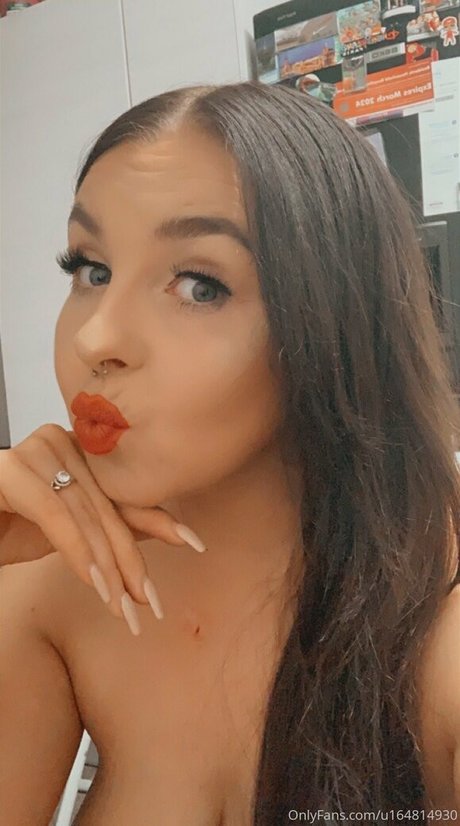 tashag18 modèle xxx images