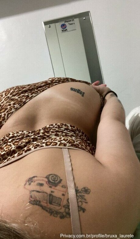 Laura Bestetti Stein étoile chaude archive