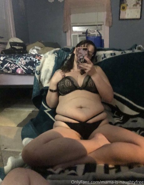 mama is naughtyfree modèle porno archive