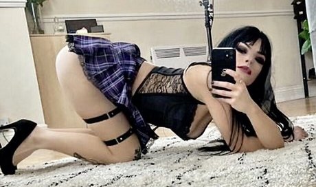 fans noirs enceintes uniquement beaux nus image