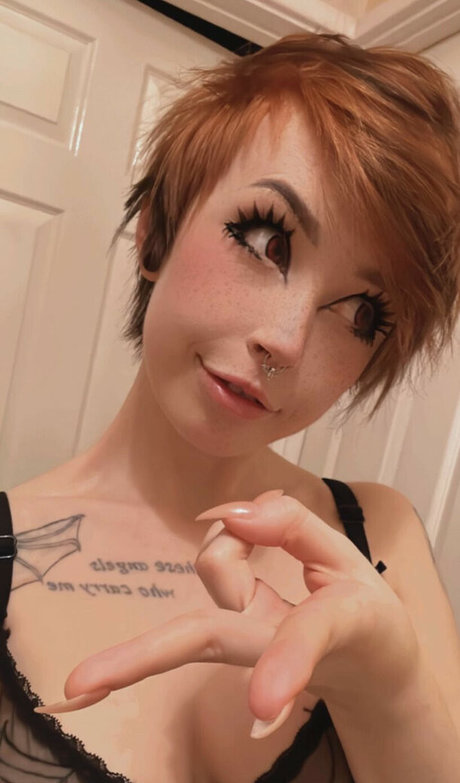 Ember Wolf actrice de sexe photo