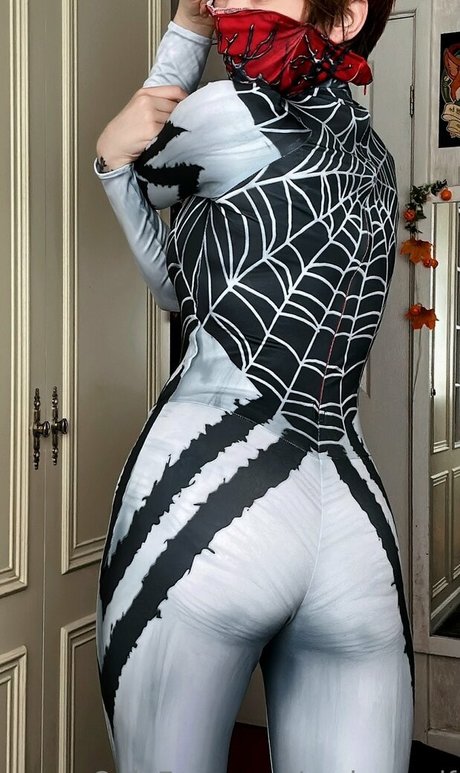 Ember Wolf actrice parfaite img