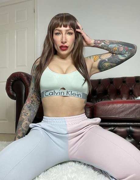 fans vérifiés uniquement haut hd photo