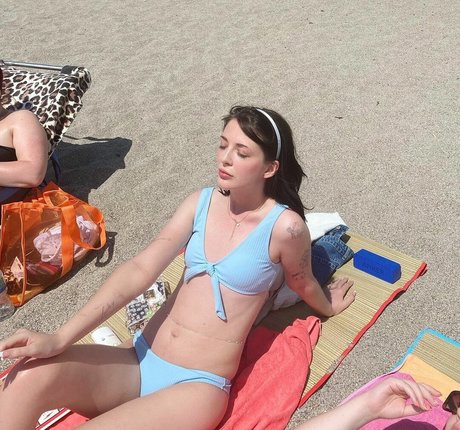 cuisses épaisses onlyfans belle hd photo