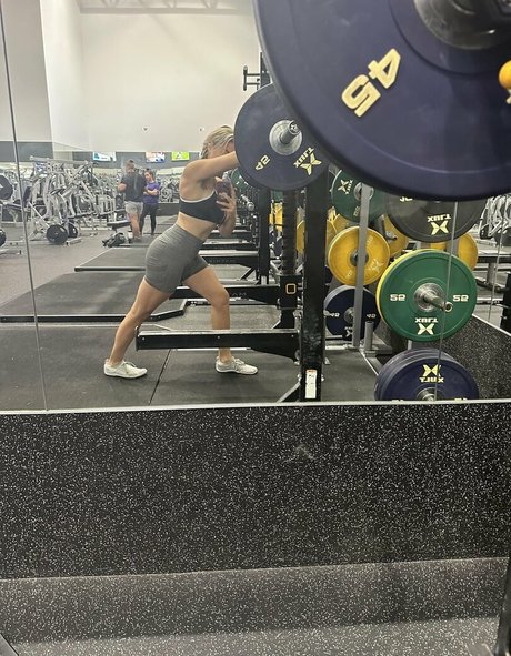 ThefruitsofEve modèle adulte photo