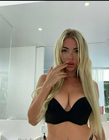 femme seulementfans gratuit de haute qualité images