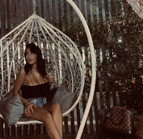 lesbiennes aux gros seins onlyfans assez chaud collection