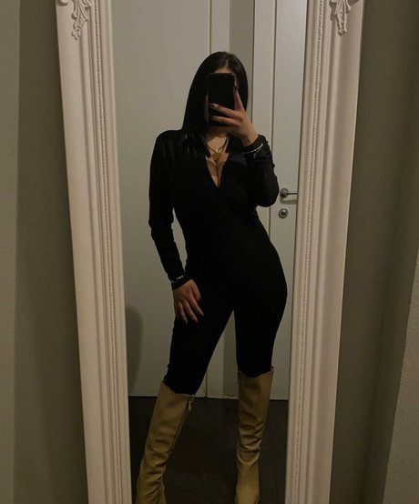 Rita Senatore étoile gratuite des photos