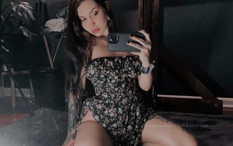 Dametualma actrice de nus photo