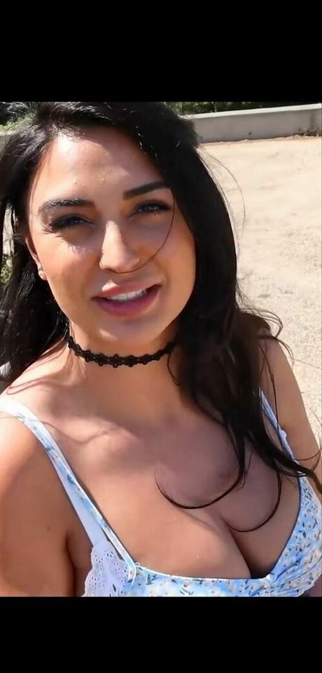 Pinkgeek modèle pornographique img