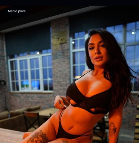 Pinkgeek étoile nue galerie